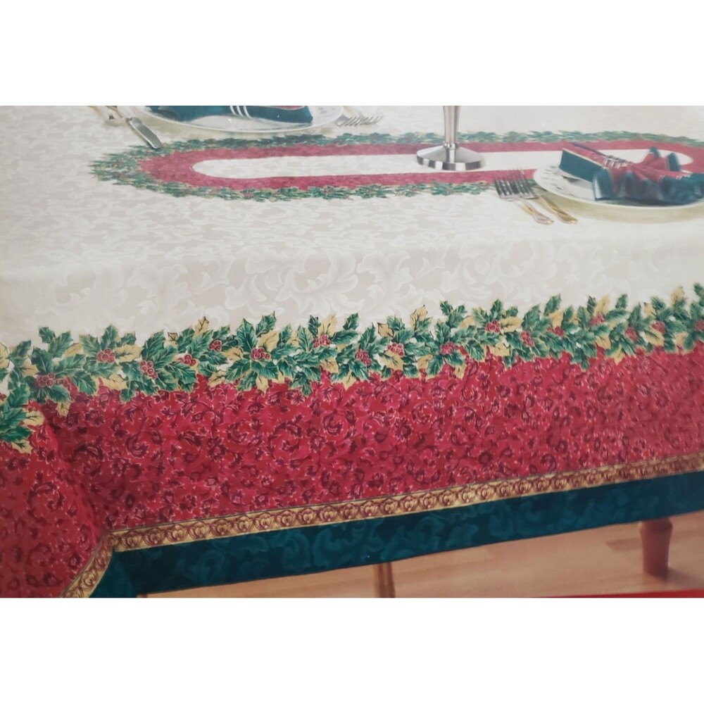 Fabric Tablecloth,52"x70"Oblong, HOLLY BERRIES & FLOWERS,CANTENBURY CHRISTMAS,FI